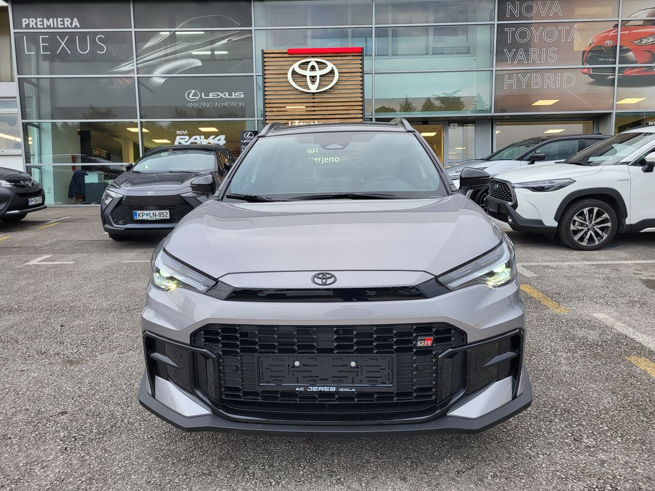 Zunanja slika - Toyota Corolla - 2.0 HEV GR Sport AWD - 4