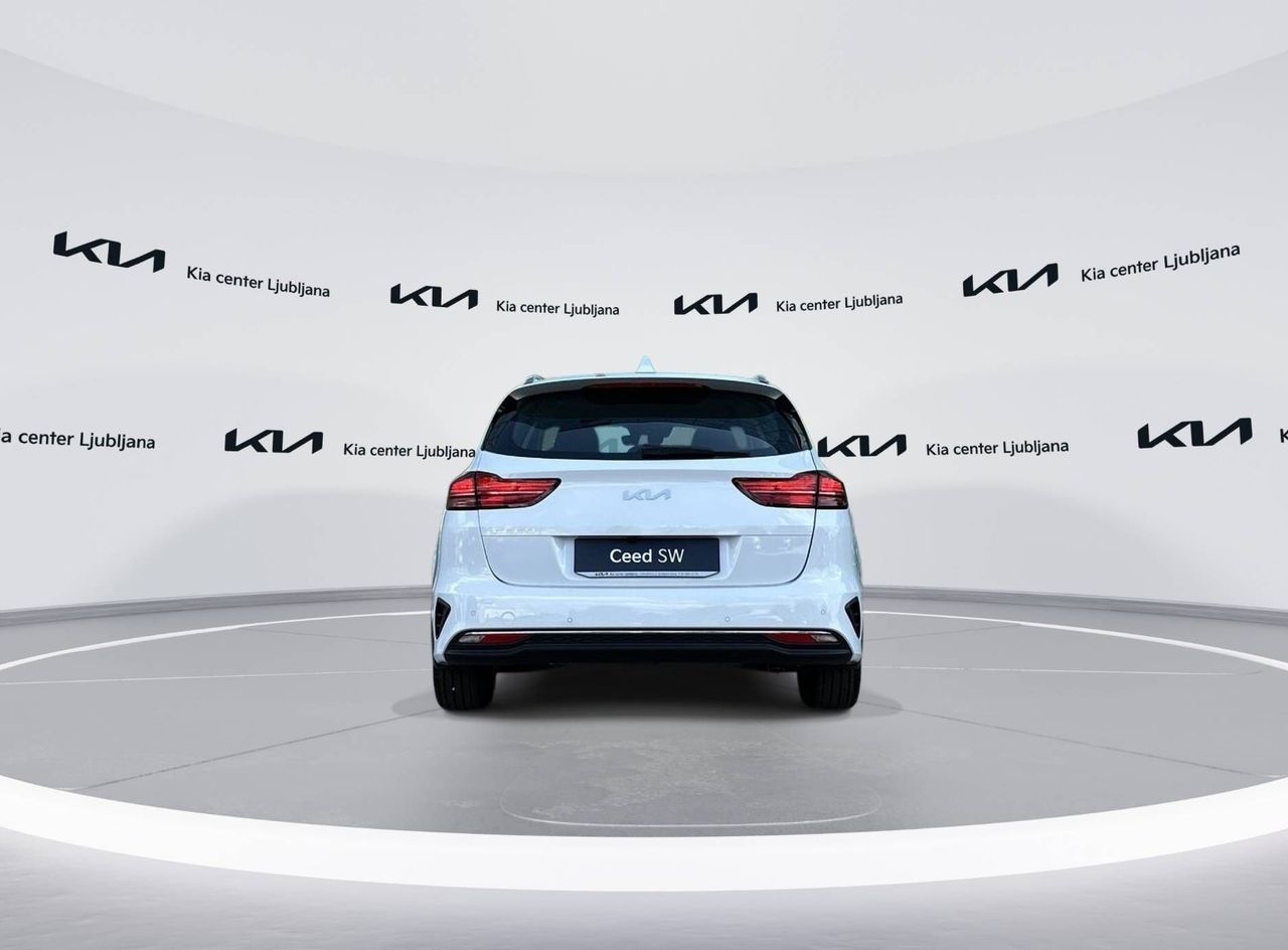 Zunanja slika - KIA Ceed - SW 1.5 T-GDi LX Champion+ ISG. M T - 6