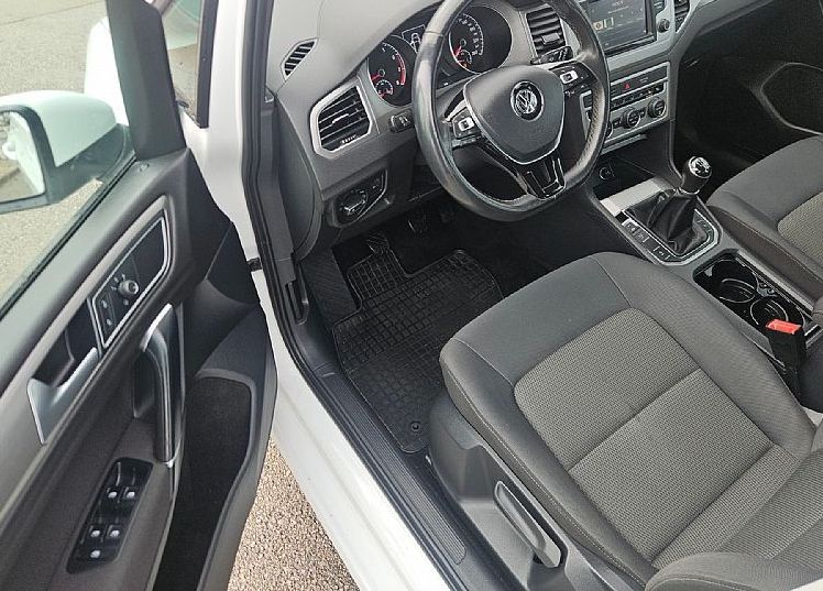 Zunanja slika - VW Golf - Sportsvan 1.2 TSI 110ks COMFOTLINE °2x PDC° °RADAR TEMPOMAT - 7