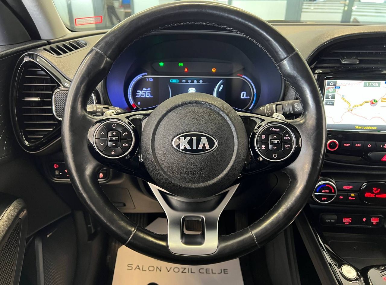 Zunanja slika - KIA Soul - EV-204KM-FULL-LED-ASSIST-HLAJ-GRET-SED-ODLIČEN - 12