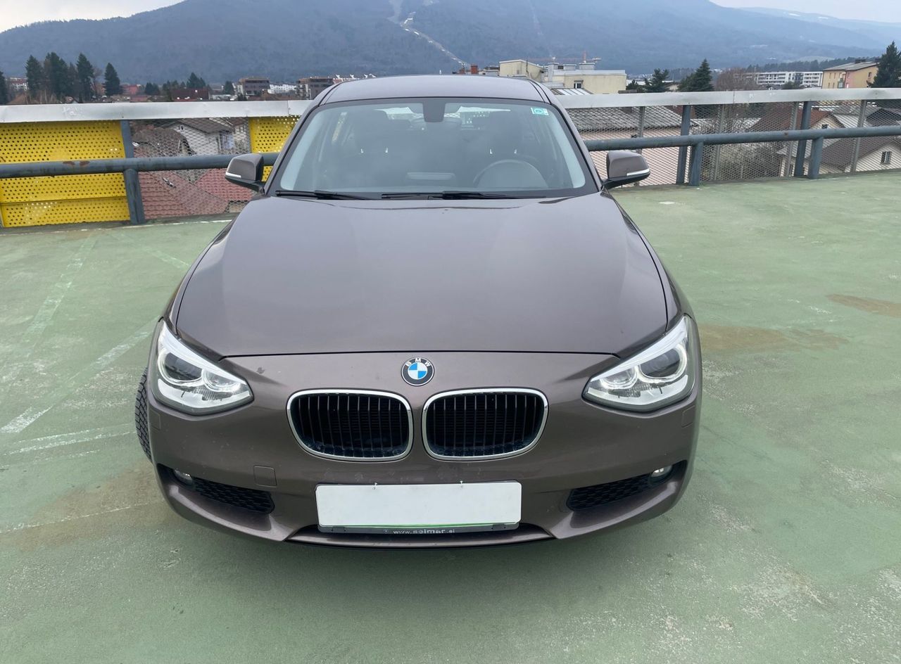 Zunanja slika - BMW Serija 1 - : 116 d XSENON.NAVI.PDC ZADAJ.OGREVANI SEDEŽI - 2