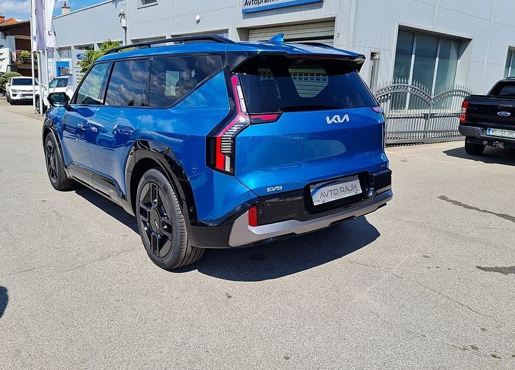 Zunanja slika - KIA EV9 - 99.8 kWh GT-Line Launch 141.5 kW  192KM - 7