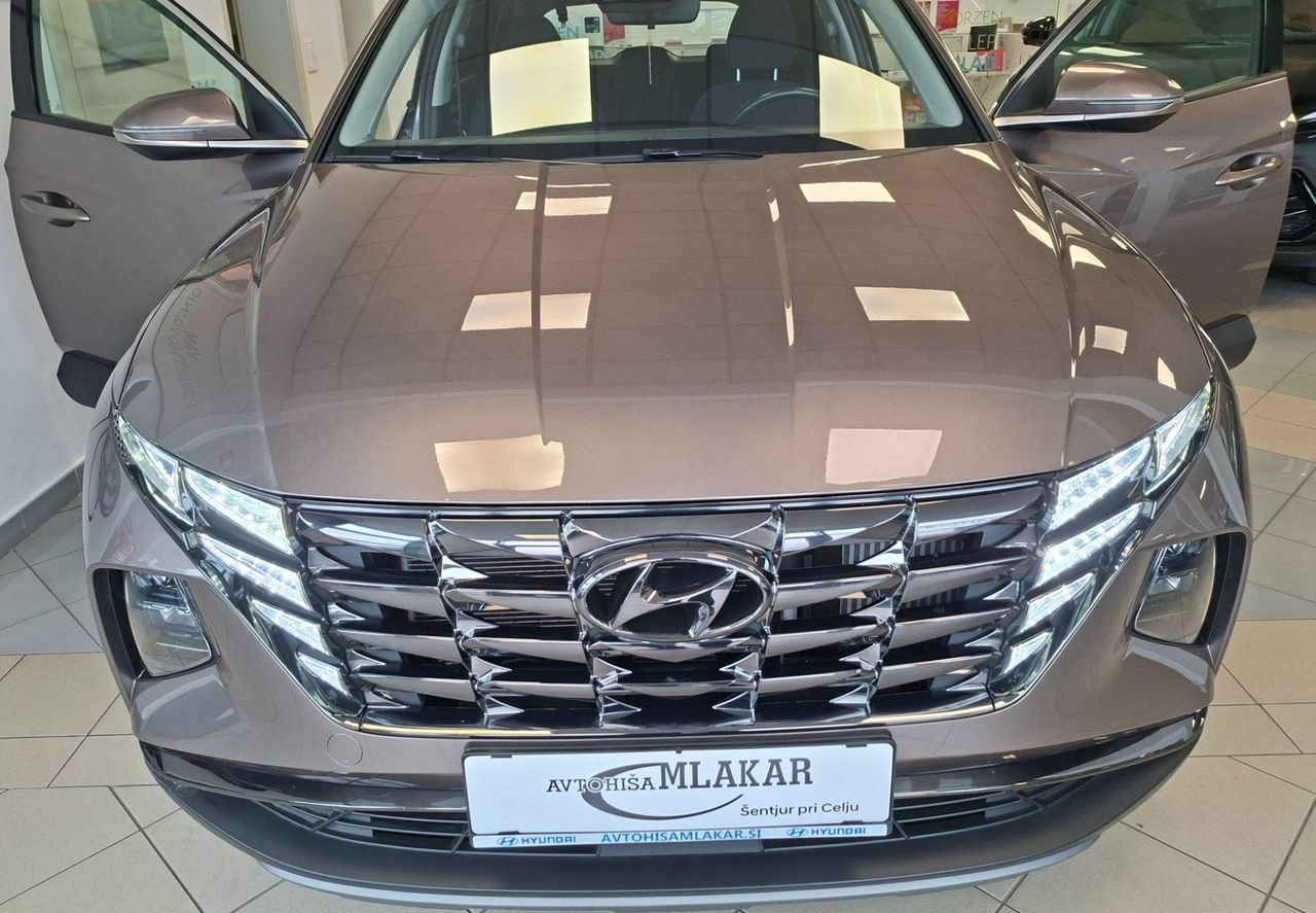 Zunanja slika - Hyundai Tucson - 4WD 1.6 CRDi MHEV Style DCT 48V-SLO-LED-NAVI-KAMER - 6