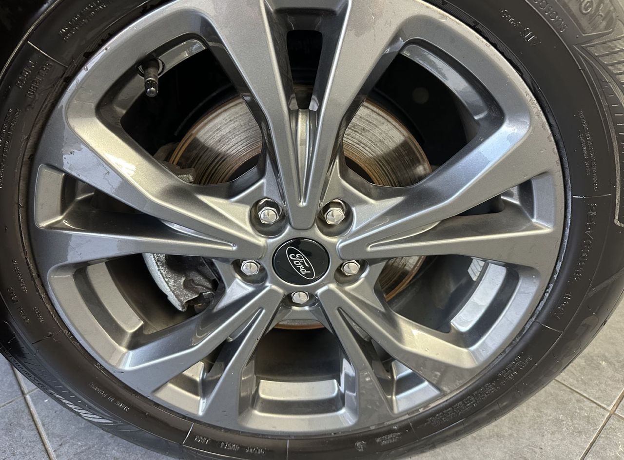 Zunanja slika - Ford Kuga - 1.5 EcoBoost ST-Line.NEMŠKA.PANORAMA.KLJUKA.BENCIN - 3