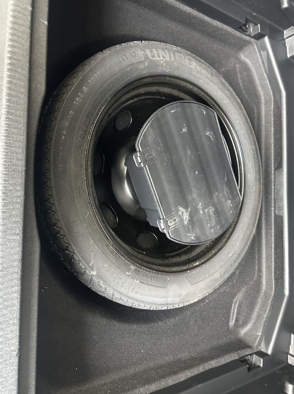 Zunanja slika - Peugeot 3008 - 1.5 BlueHDi 130 EAT8 Active.KAMERA.NAVI.ALU.2022 - 18