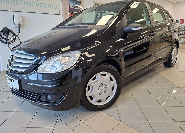 Zunanja slika - Mercedes-Benz B-Razred - B 180 CDI AUT.-HITRI KREDIT-ODLIČEN- - 2