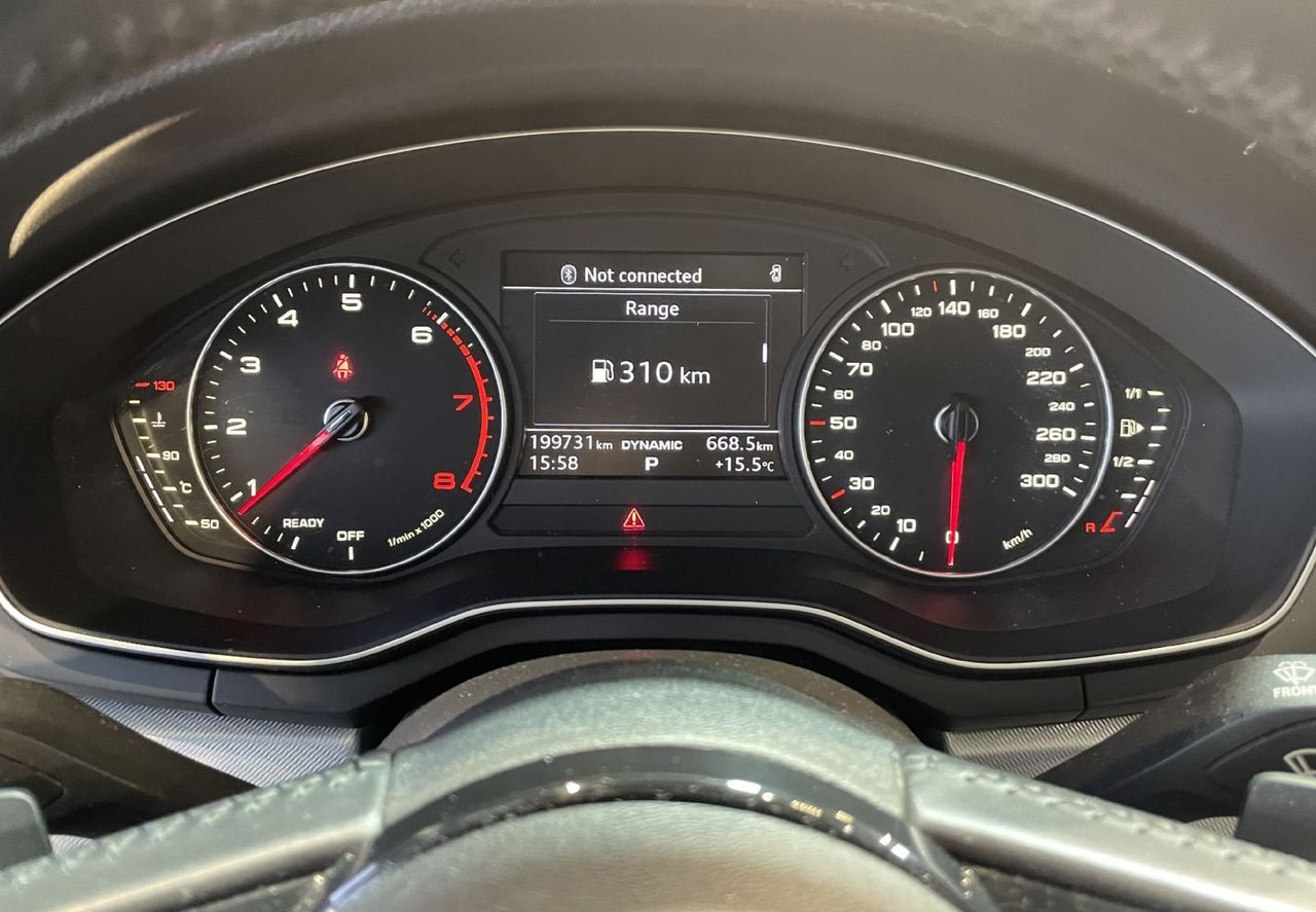 Zunanja slika - Audi A4 - Avant 2.0-TFSI-QUATTRO-PANORAMA-NAVIGACIJA-LED-ALU - 12