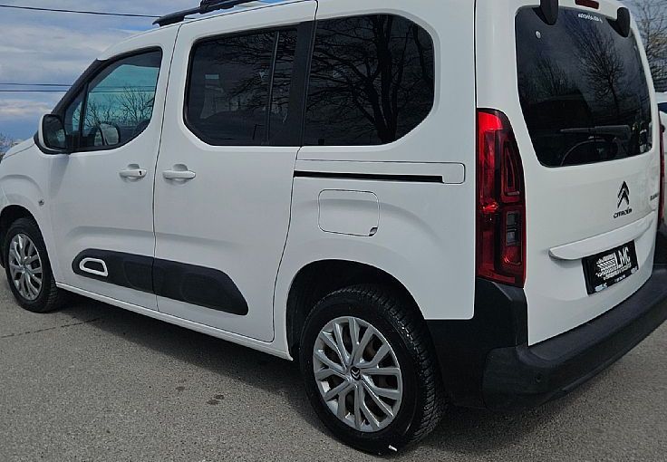 Zunanja slika - Citroën Berlingo - °1.LASTNIK° 1.5 HDI 102ks °OPRAVLJEN VELIK SERVIS° - 6