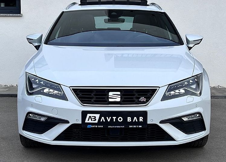 Zunanja slika - Seat Leon - 2.0 TDI+FR LINE+PANORAMA+KAMERA+LED+F1+AMBI+DSG... - 2