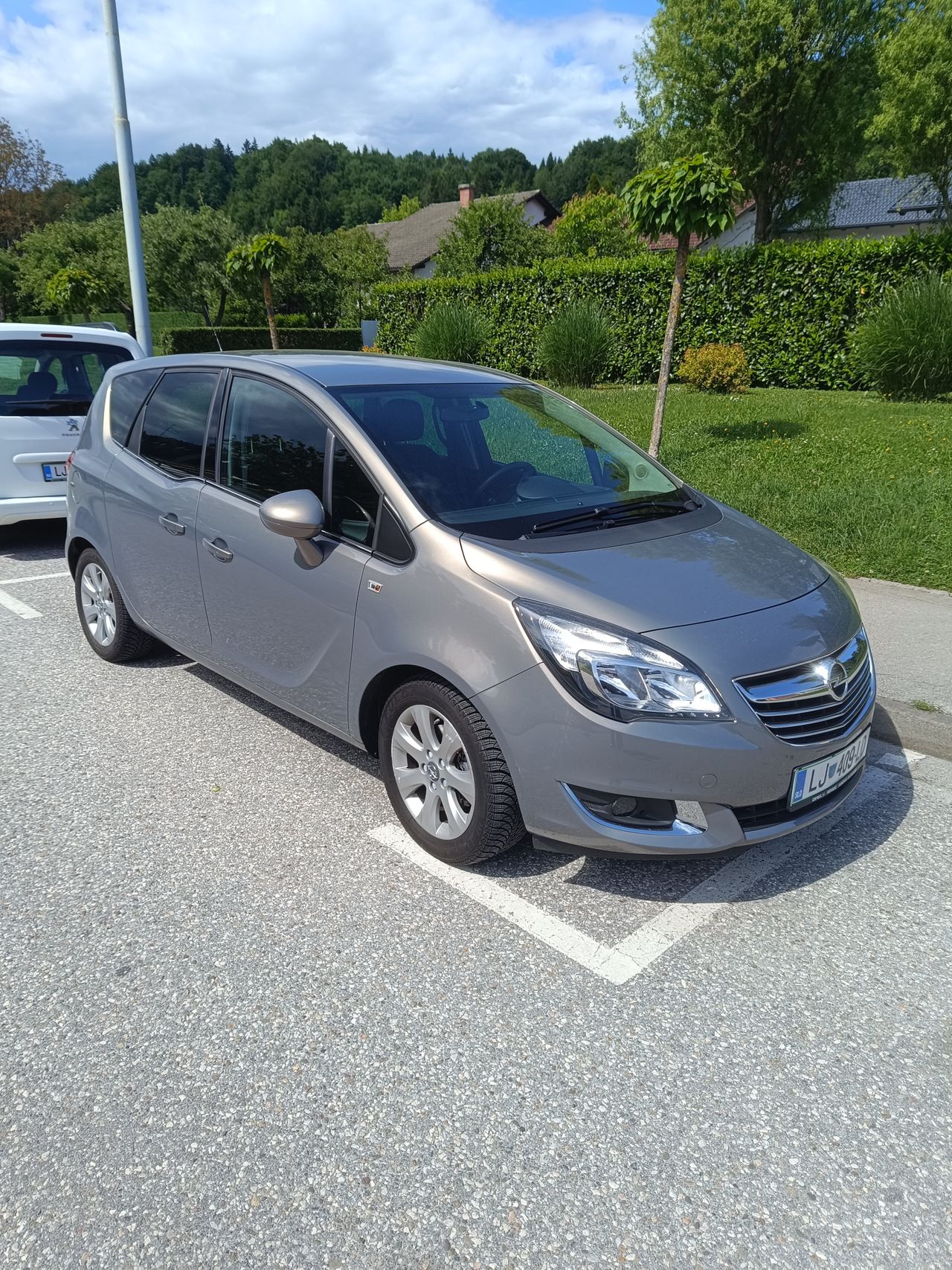 Zunanja slika - Opel Meriva - 1,4 TURBO COSMO - 1