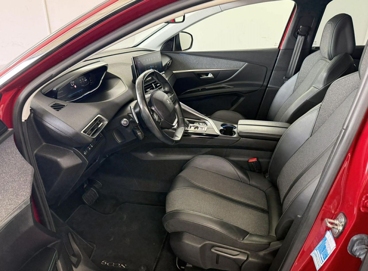 Zunanja slika - Peugeot 5008 - 1.5 BlueHDI 130 S S Allure Pack Avt.KAMERA.LED.USN - 1