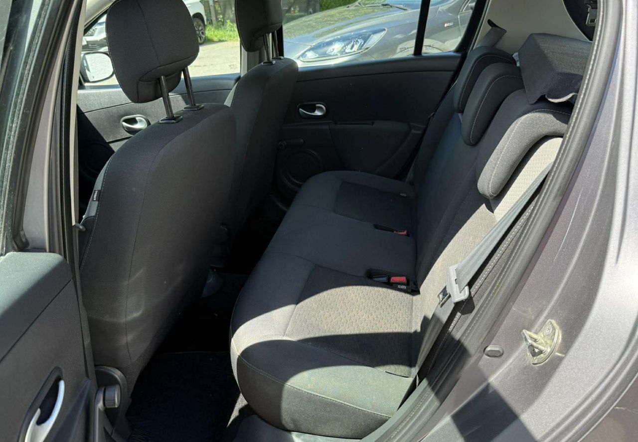 Zunanja slika - Renault Clio - 1.2 16V Expression.Slo.Klima. - 9