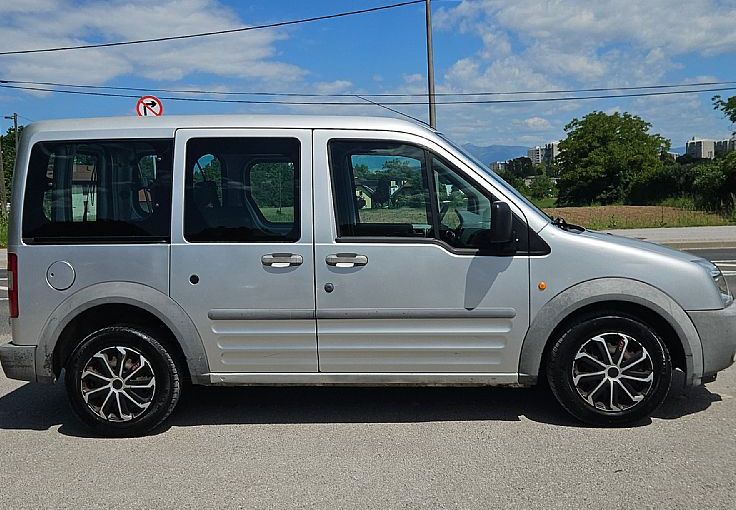 Zunanja slika - Ford Tourneo - CONNECT 1.8 TDCI 90ks °KLIMA° - 2