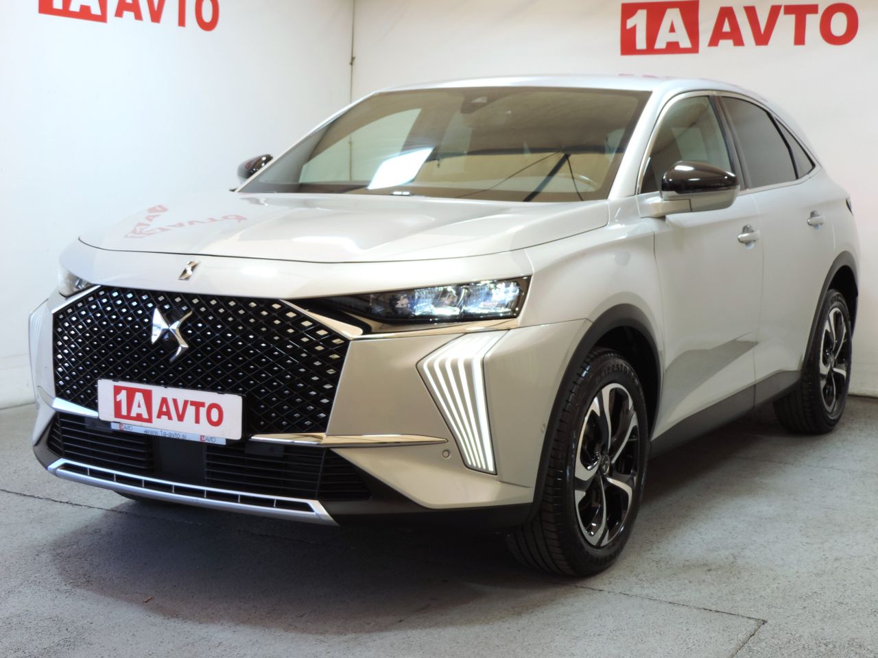 Zunanja slika - DS DS 7 - Crossback BlueHDi 130 S&S So Chic Avt. - 1