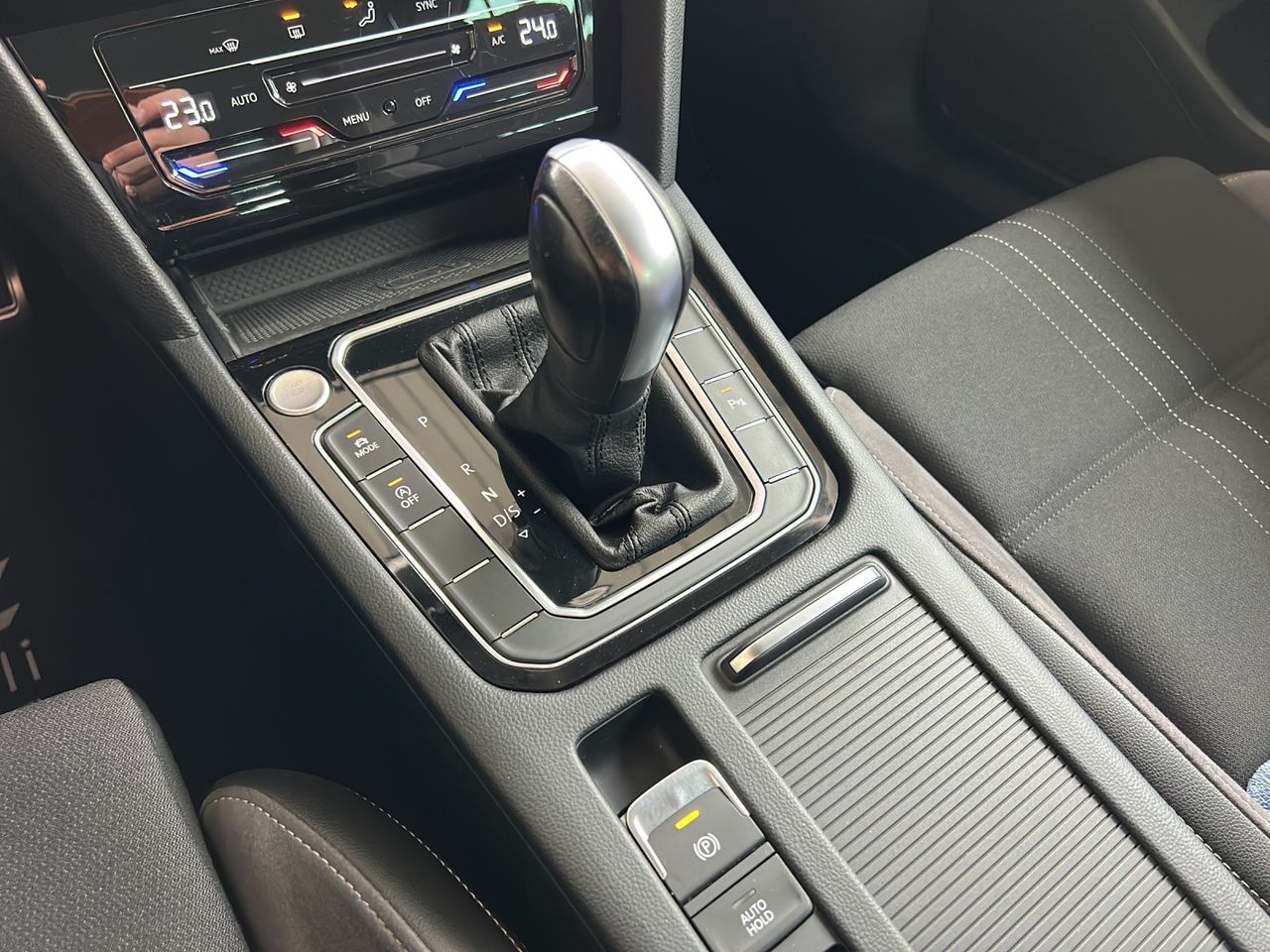 Zunanja slika - VW Passat - 2,0 TDI DSG 4motion - 12