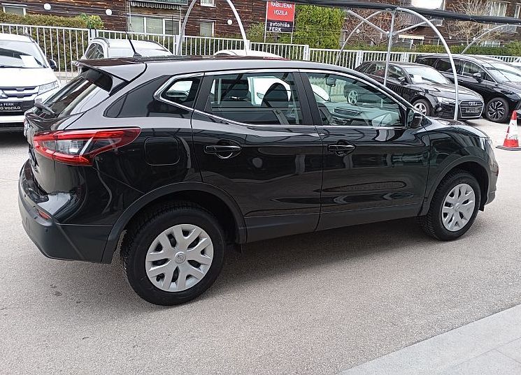 Zunanja slika - Nissan Qashqai - 1.3 DIG-T 140Hp vozilo od 1.LASTNIKA - 6