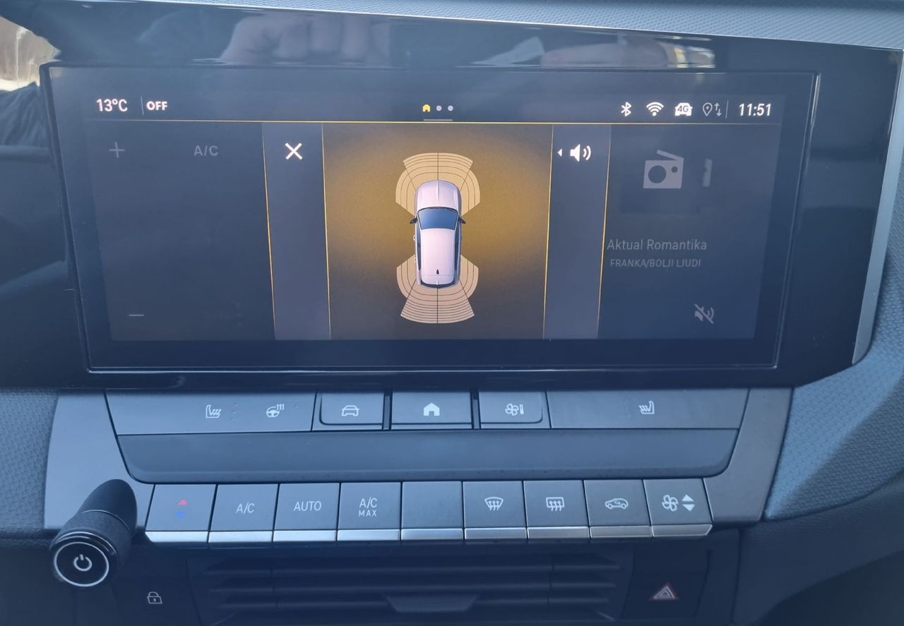 Zunanja slika - Opel Astra - 1.2 TURBO 96KW - ODLIČNO OHRANJENO-POTRJENA KNJIGA - 14