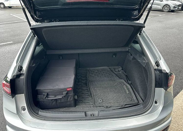 Zunanja slika - VW Taigo - 1.0 TSI R-Line - Panorama - Jamstvo - Odličen - 11