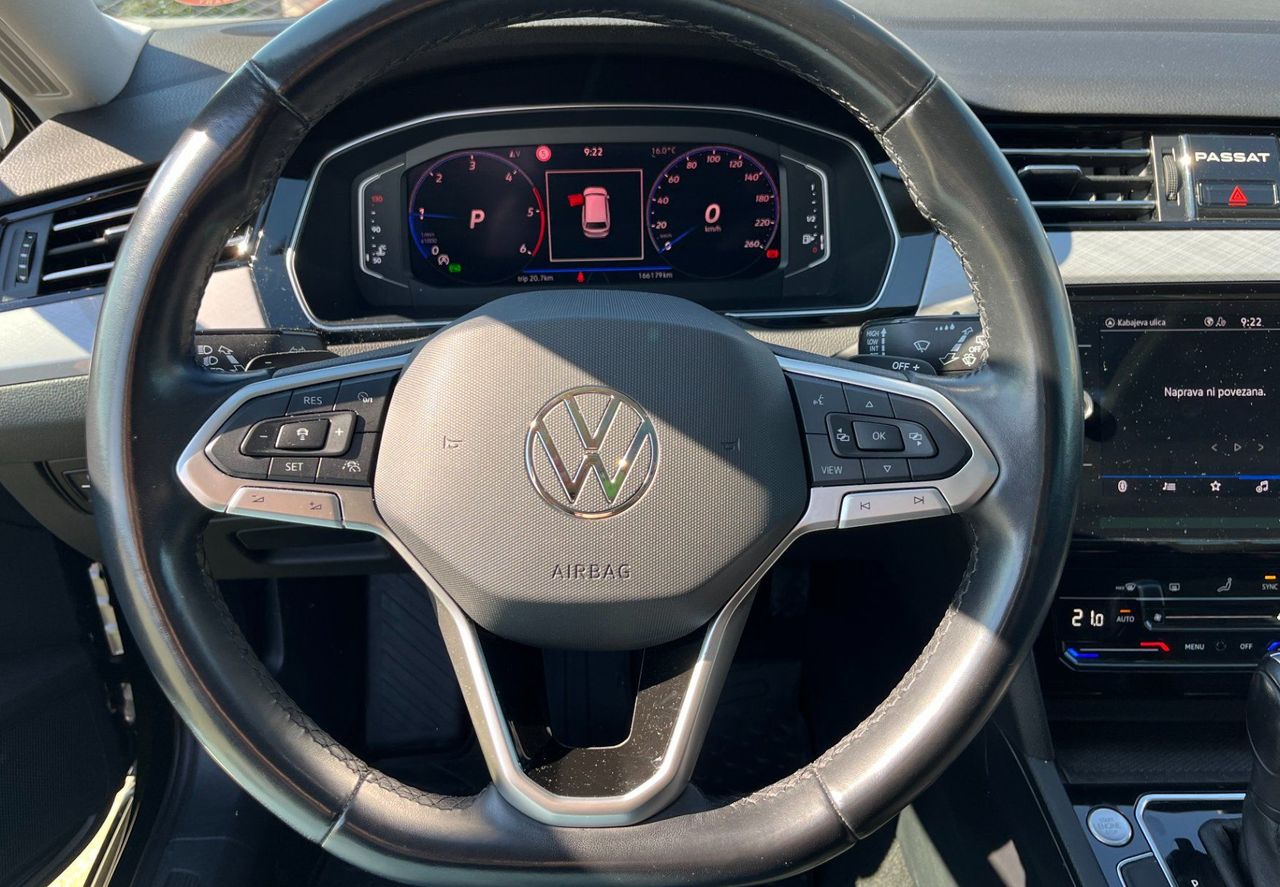Zunanja slika - VW Passat - Variant 2.0 TDI BMT DSG. VZR KAM. PANO. ACC. 2X PDC. LED - 13