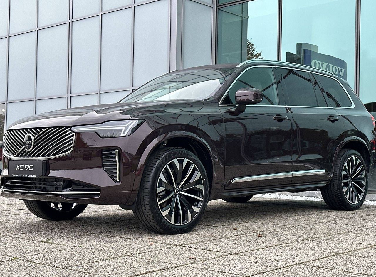 Zunanja slika - Volvo XC90 - B5 AWD Ultra Bright Avt. 7s AT AWD - 1