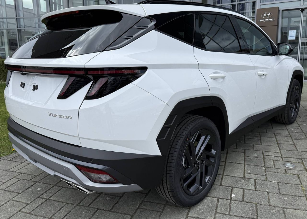 Zunanja slika - Hyundai Tucson - 1.6 T-GDI FL STYLE   BLACK LINE PLUS. WINTER II. - 4