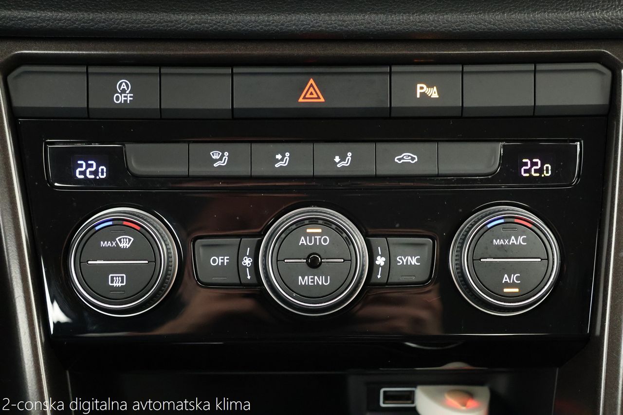 Zunanja slika - VW T-Roc - 1.0 TSI 115KM - 16