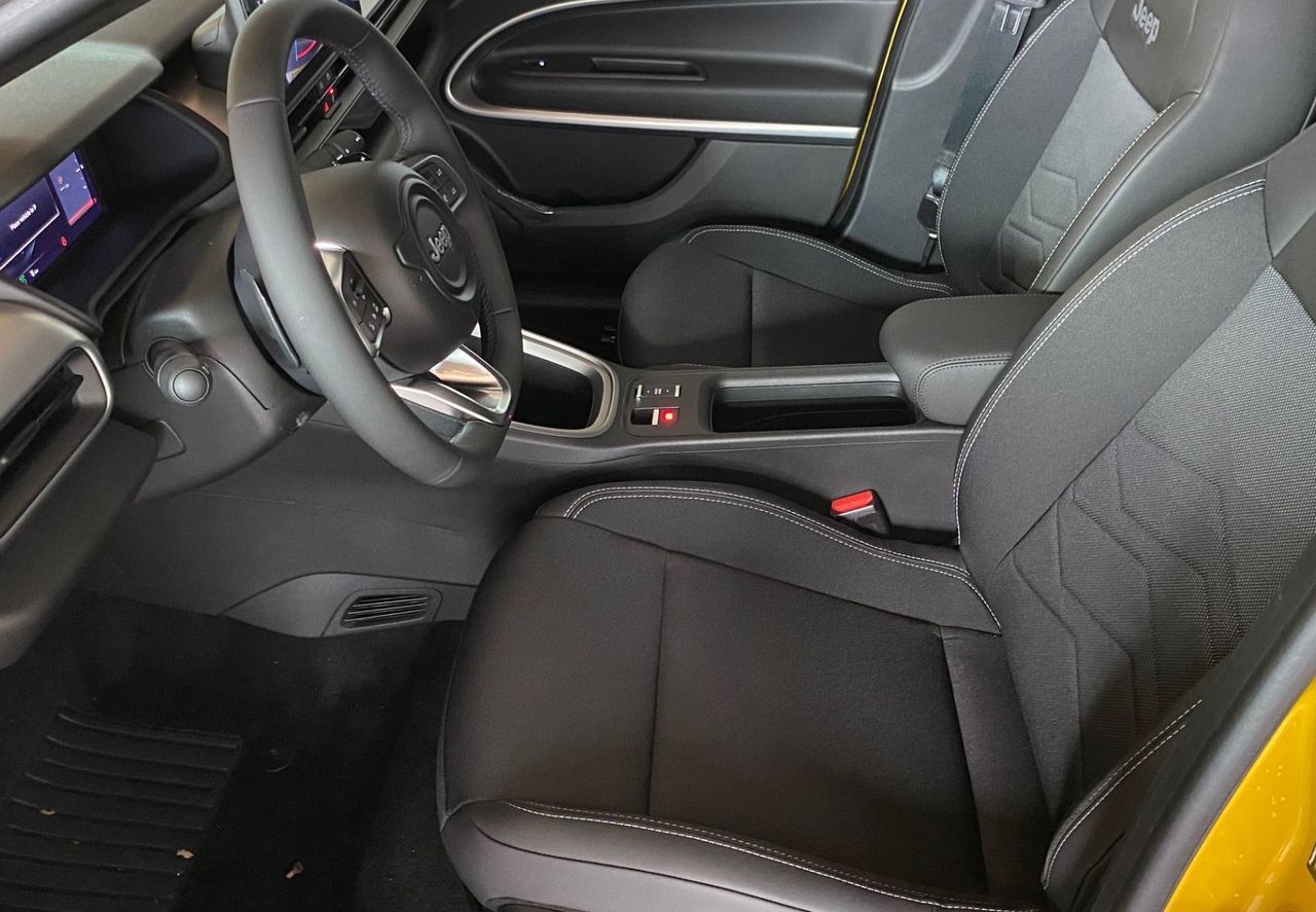 Zunanja slika - Jeep Avenger - Summit 1.2 E-DCT6 MHEV 100 - 6