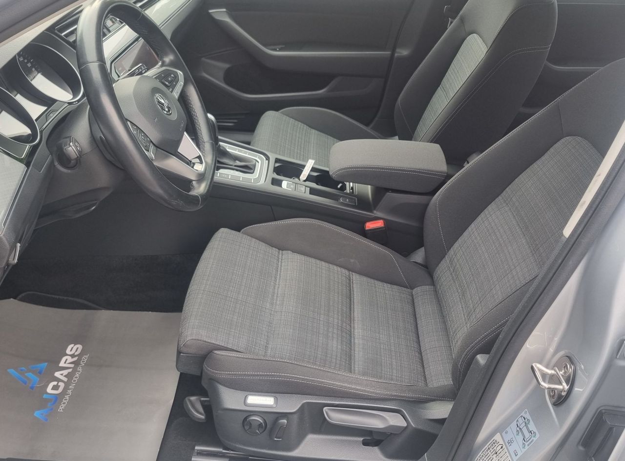 Zunanja slika - VW Passat - Variant 2.0 TDI BMT Business 110kW-DSG-LED-2XPDC-NAVI - 9