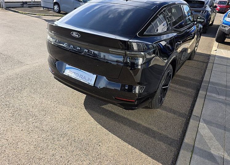 Zunanja slika - Ford Capri - Premium 210kw  286km - 7