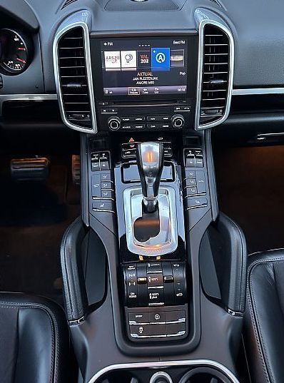 Zunanja slika - Porsche Cayenne - 3.0 TD Platinum Edition-22COL-BOSE-ZRAČNO-VK-PANO - 9