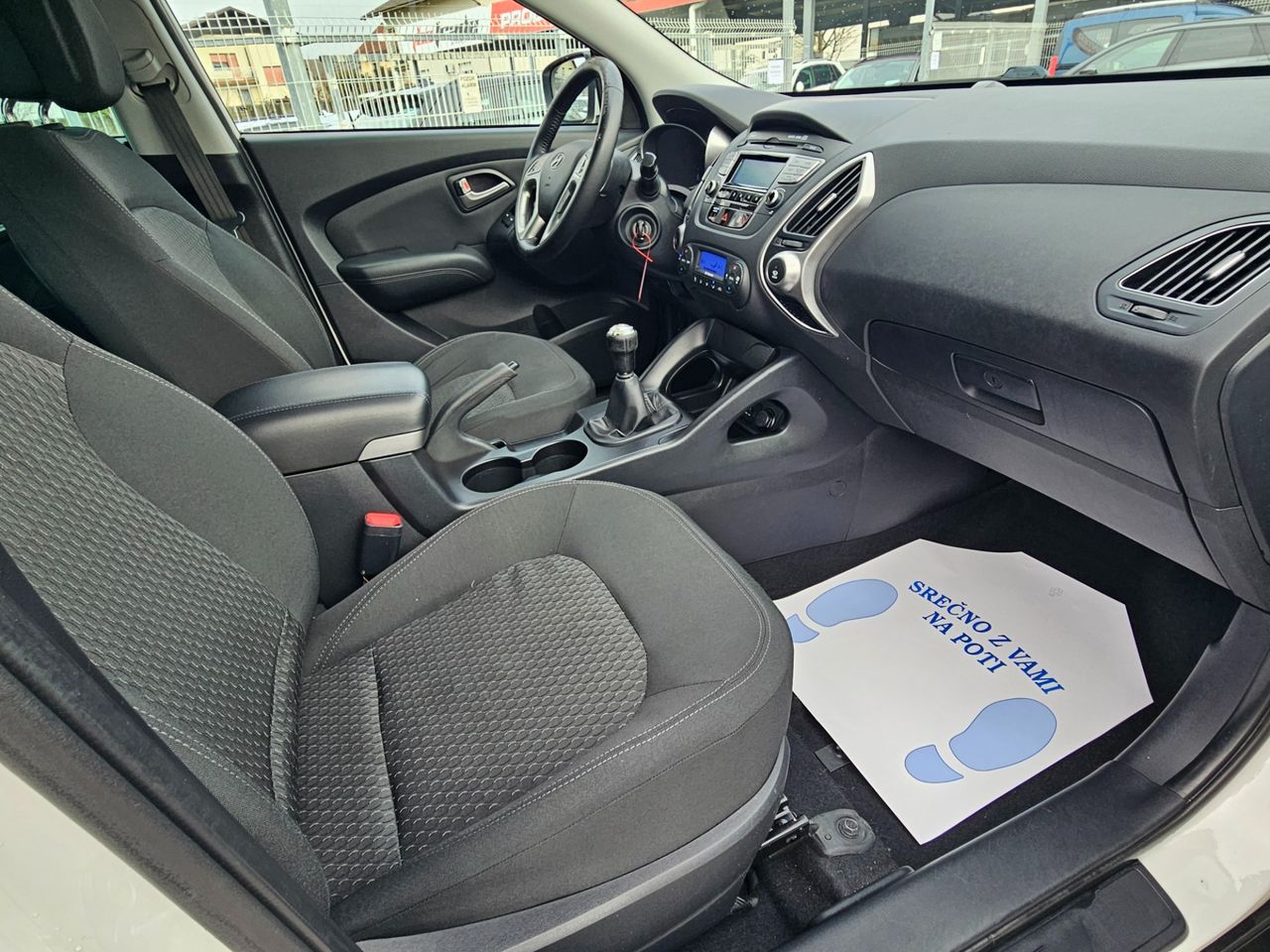 Zunanja slika - Hyundai ix35 - 2,0 Life - 7