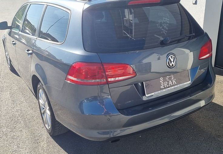 Zunanja slika - VW Passat - Variant 1.6 TDI  Comfortline 77kW - 5