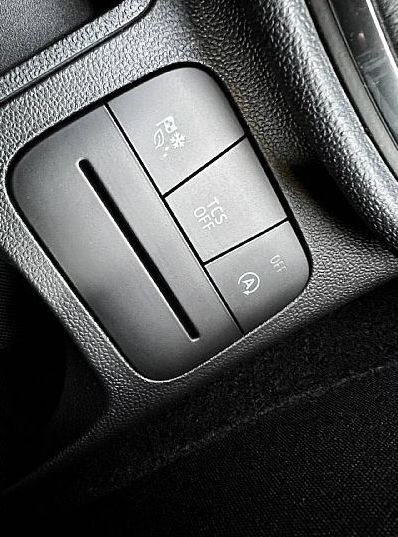 Zunanja slika - Ford Fiesta - Titanium - ZALOGA - 10