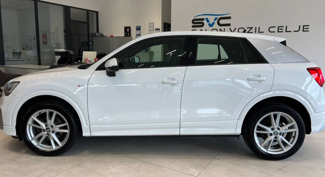 Zunanja slika - Audi Q2 - 30TDI-S-TRONIC-S-LINE-FULL-LED-KAM-MRTVI-KOTI-PDC - 3