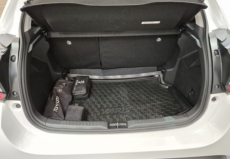 Zunanja slika - Toyota Yaris - Hybrid 115 1.5 VVT-i Luna AVT.KLIMA-LANE - 11
