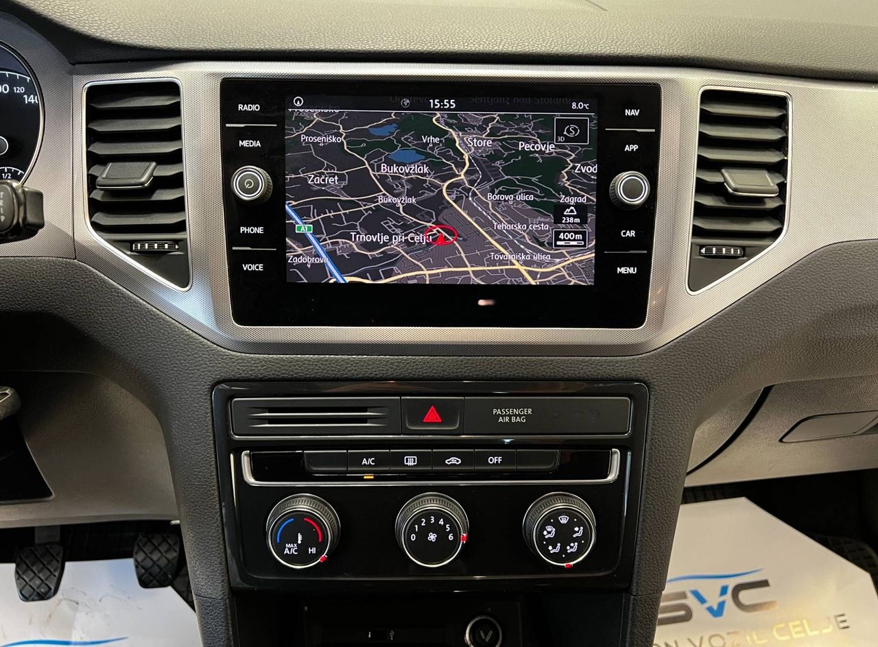 Zunanja slika - VW Golf - Sportsvan 1.0 TSI-JAMSTVO-SERVISIRAN-OBROK ŽE OD 160€ - 13