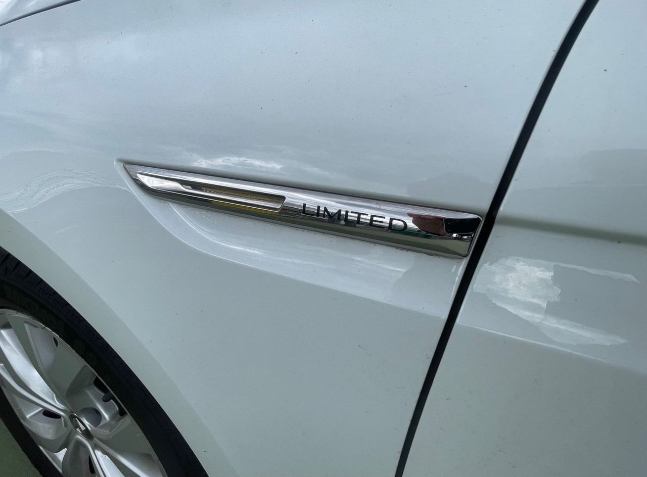 Zunanja slika - Renault Mégane - Megane 1.3 16 V PDC ZADAJ. - 8