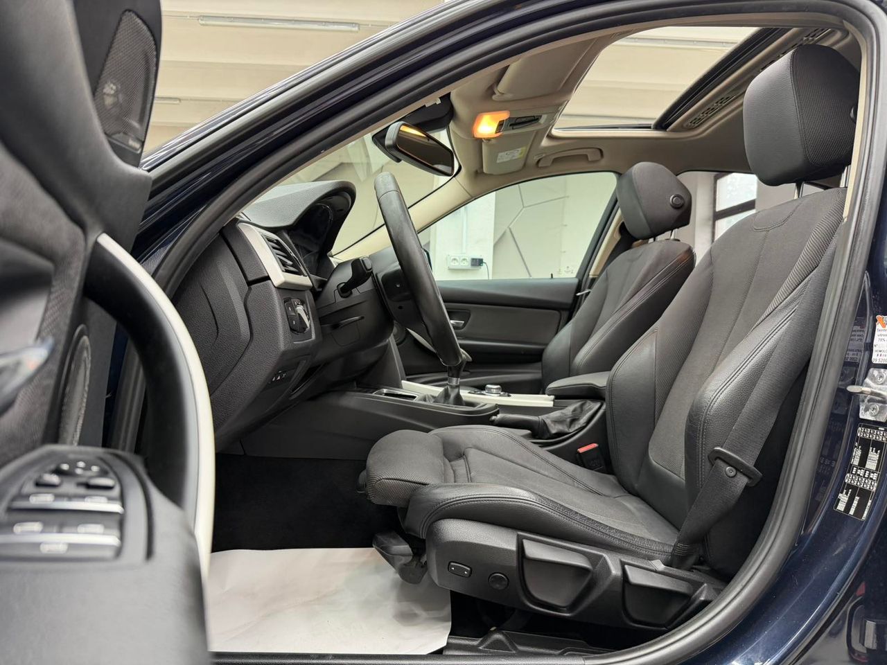 Zunanja slika - BMW Serija 3 - 320D - 3
