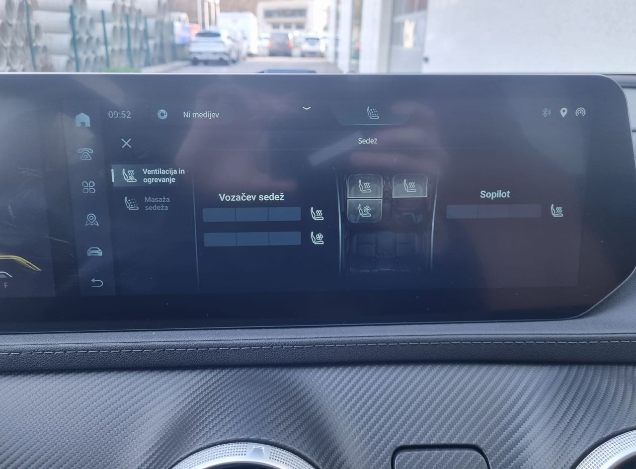 Zunanja slika - Forthing Forthing T5 EVO - T5 Evo MY2025 1.5 T-GDI AVTOMATIK + TOP OPREMA - RABLJENO - 16