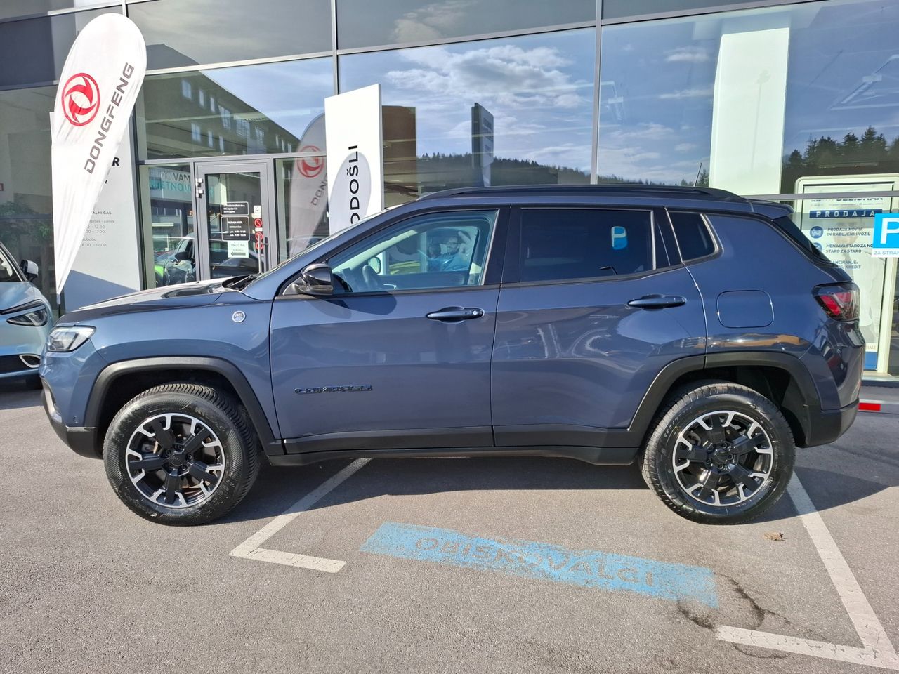 Zunanja slika - Jeep Compass - 1.3 GSE PHEV 4xe 240 Trailhawk - ODLIČNO OHRANJEN - 4