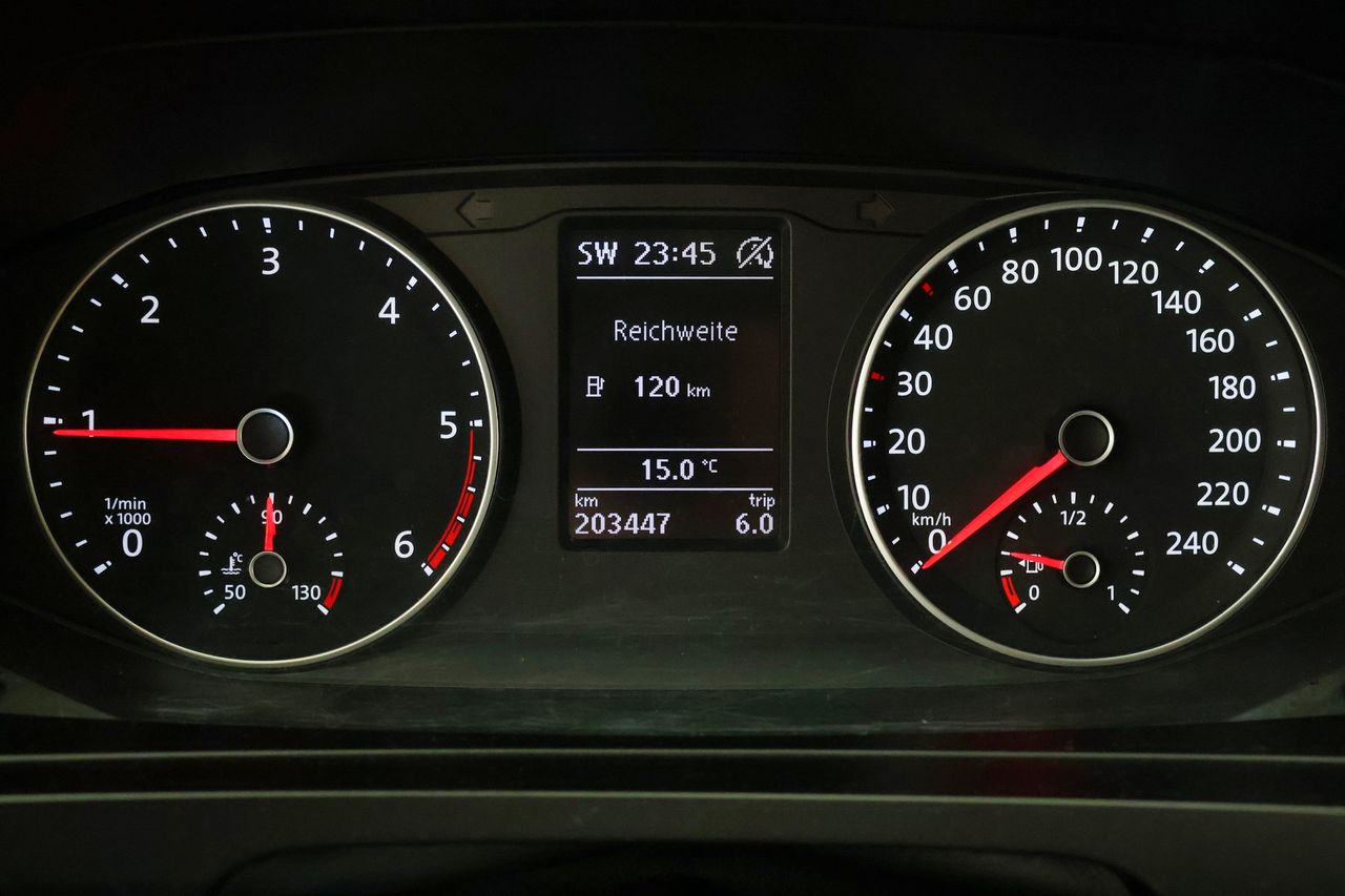 Zunanja slika - VW Caravelle - Multivan T6 2.0 TDI 204KM 1+7 - 11