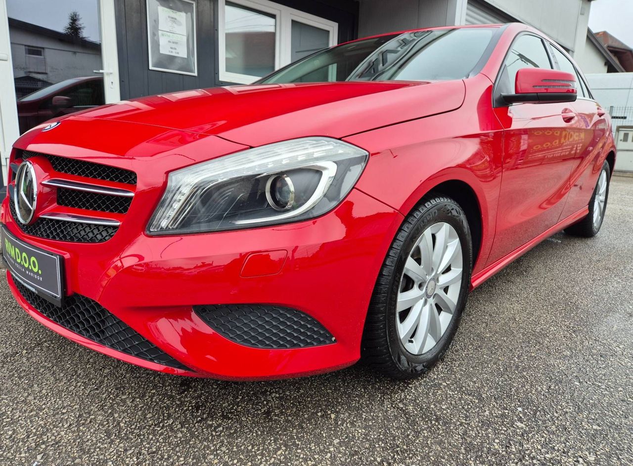 Zunanja slika - Mercedes-Benz A-Razred - STYLE°SLO°BI-XENON°KAMERA°AVT.KLIMA°ALU°BLUETOOTH. - 2