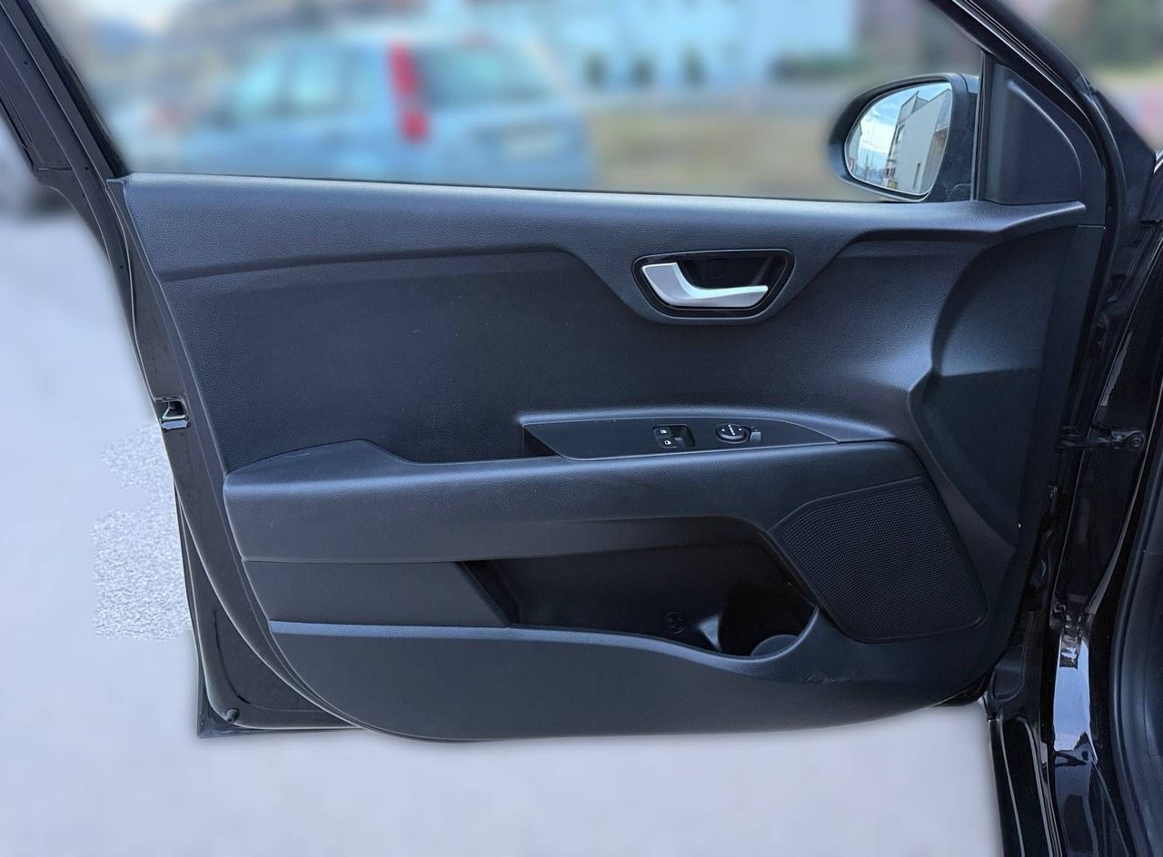 Zunanja slika - KIA Rio - 1.2 1 LASTNIK SLOVENSKO VOZILO MOŽNOST BREZ POLO.. - 13