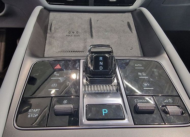 Zunanja slika - BYD SEALION 7 - EXCELLENCE AWD 91.3 kWh 390 kW - 12