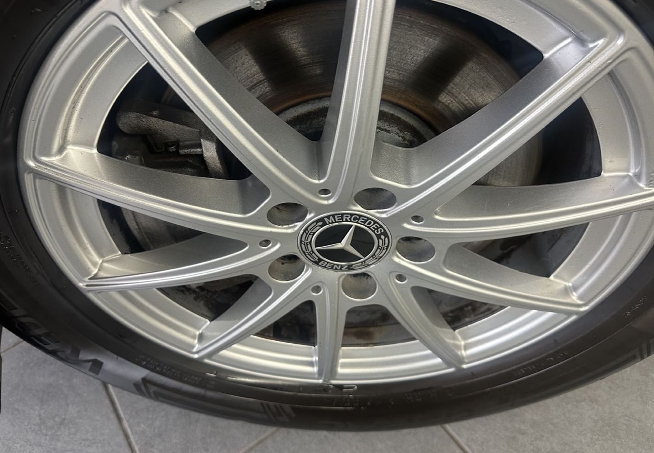 Zunanja slika - Mercedes-Benz GLB-Razred - GLB 200 d.KAMERA.USNJE.ACC.LED.NAVI.SAMO 137.000KM - 6