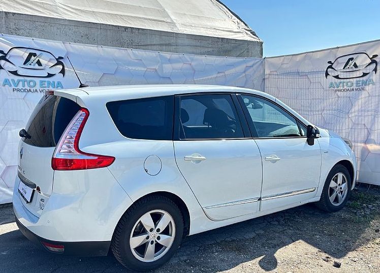 Zunanja slika - Renault Scénic - Grand Scenic Bose Edition dCi 130 - XENON - PDC+KAM - NAVI - 3