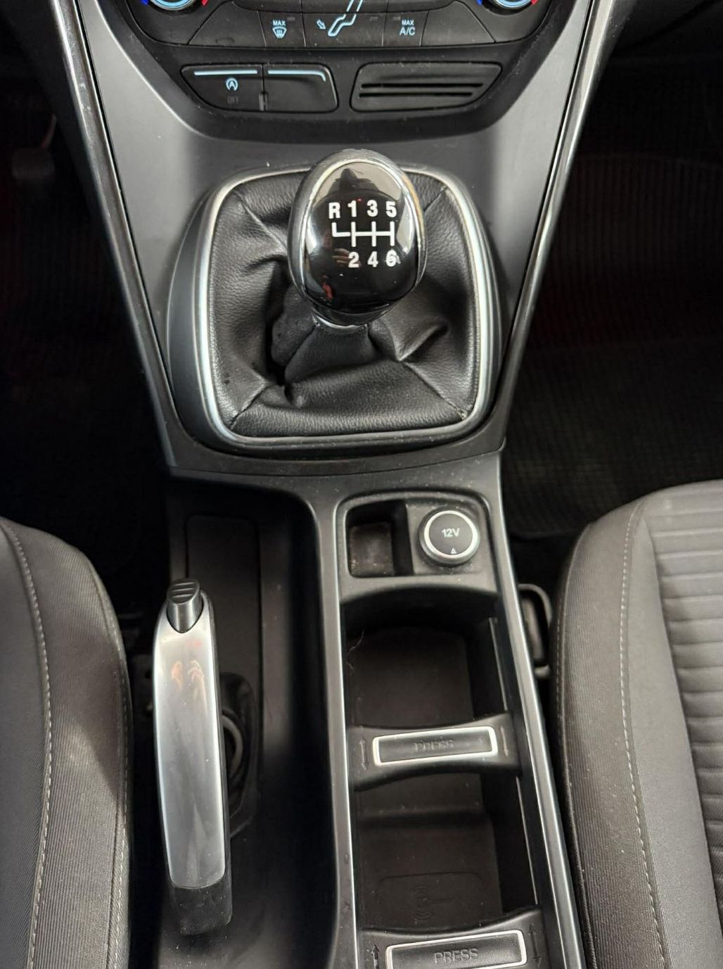 Zunanja slika - Ford C-MAX - 1.5 TDCi 88 kW Trend - 15