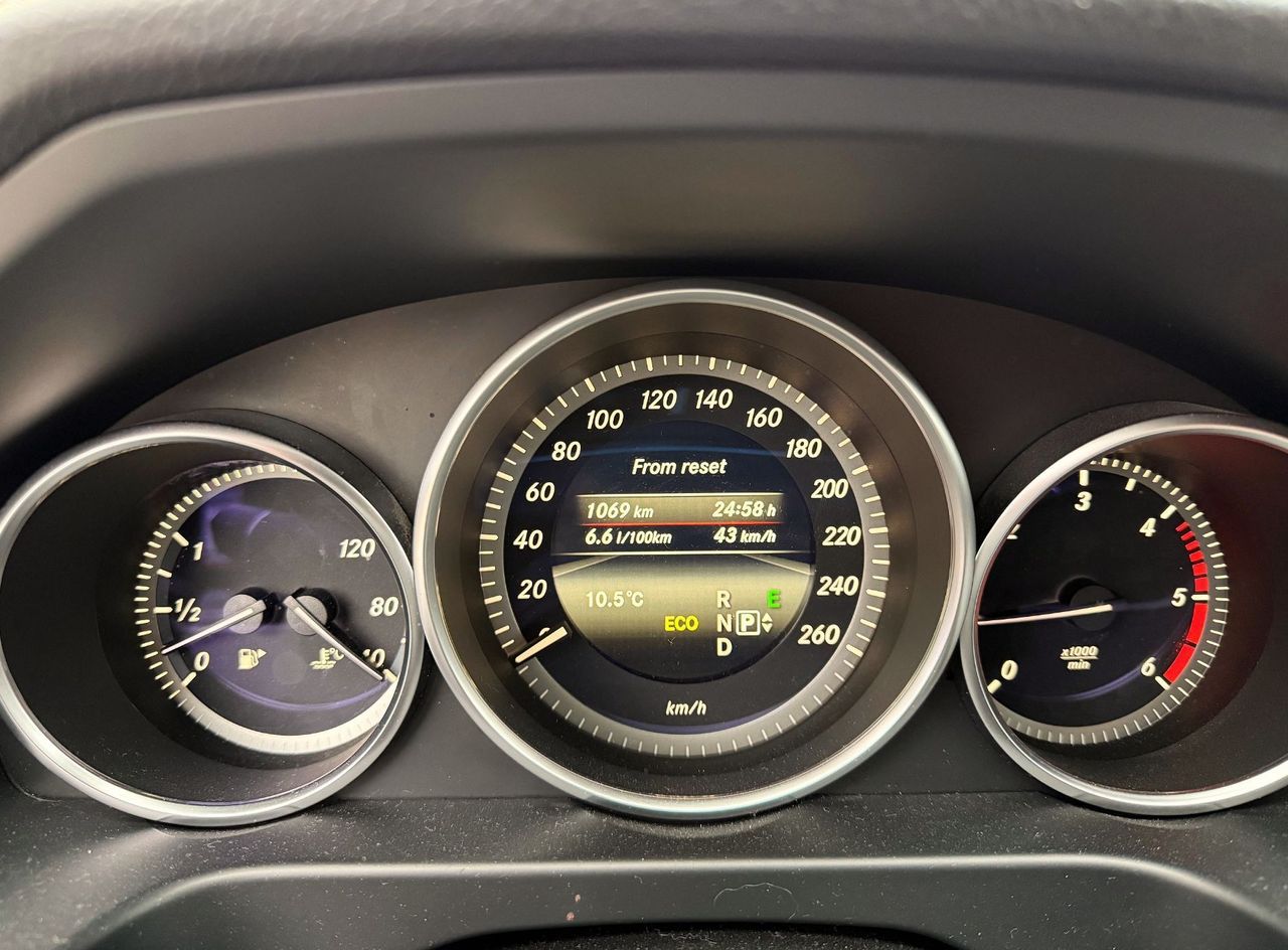 Zunanja slika - Mercedes-Benz E-Razred - E 200 BlueTEC ELEGANCE AUT. LED NAVI TEMPOMAT - 18