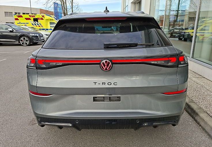 Zunanja slika - VW T-Roc - 1.5 eTSI R-line DSG 110  150 - 4