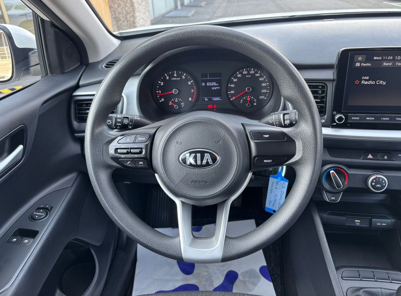 Zunanja slika - KIA Stonic - 1.25 DPI FUN ISOFIX-SENZORJI ZADAJ-DAB+ - 10
